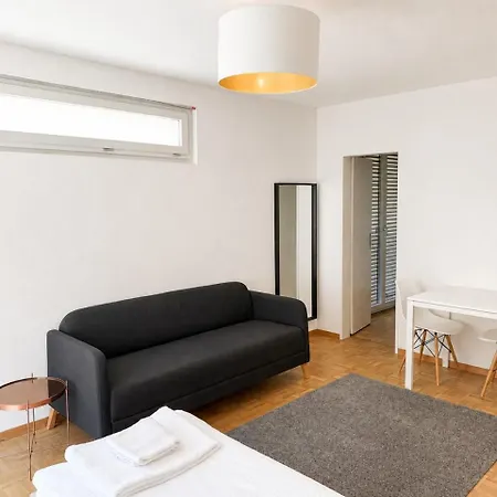 Appartement Fantastic In The Centre - Art 8 *